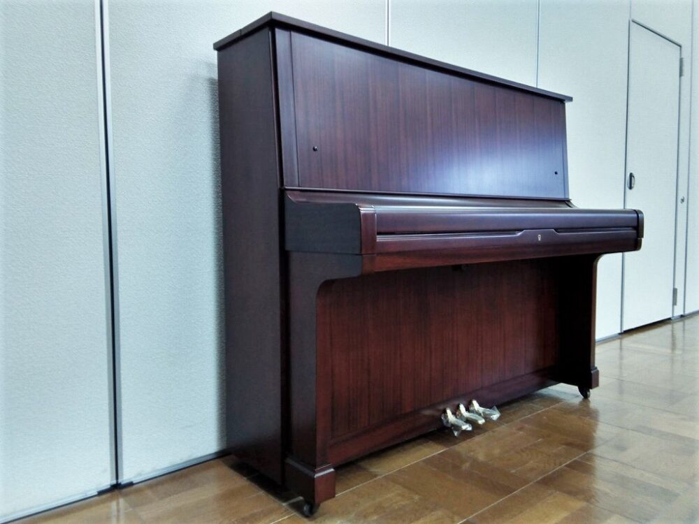 Used piano U2H overall picture2